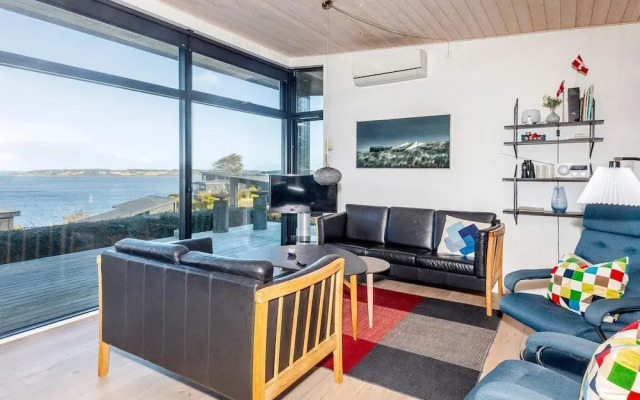 Simplistic Holiday Home in LÃ¸gstrup near Sea