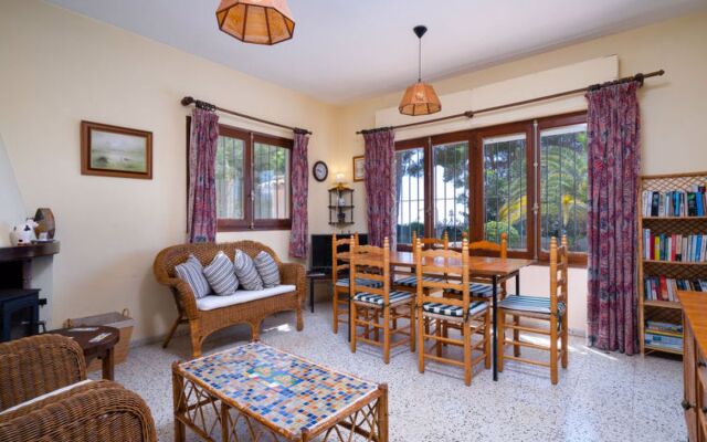 House Lisa Moraira
