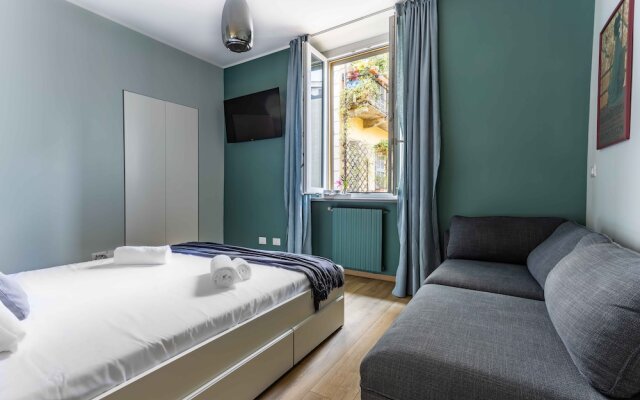 JOIVY Studio Near Natural Museum