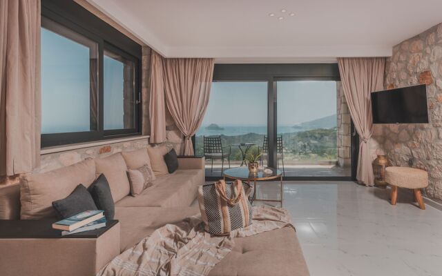 Zinos Luxury Villa