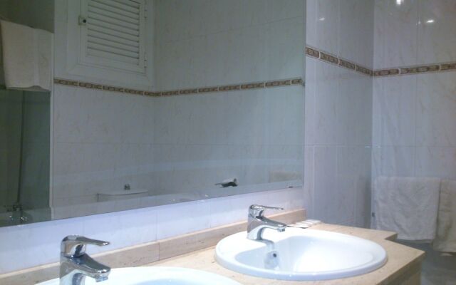 Hotel Real