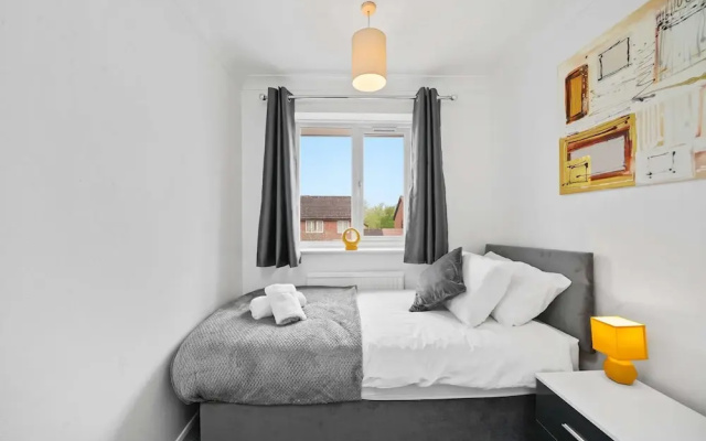 Host Stay Stockenchurch