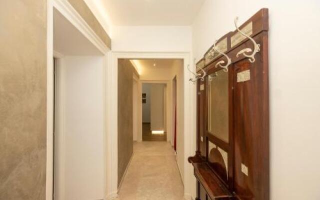 Homes in Genoa - Les Maisons de Genes