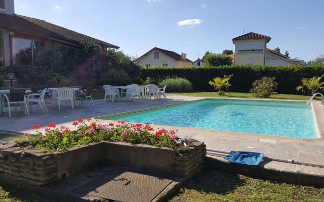 Kyriad Bourg en Bresse