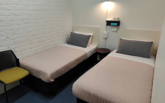 Oceanic Hostel