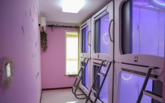 Xi'an Meet Capsule Hotel