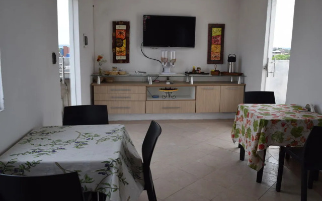Acosta Ñu Apart Hotel