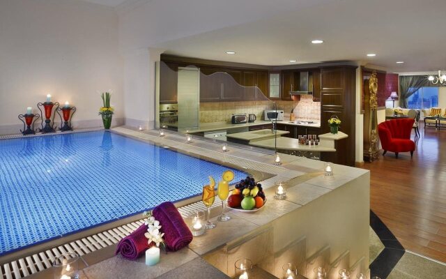 Al Safir Hotel & Tower