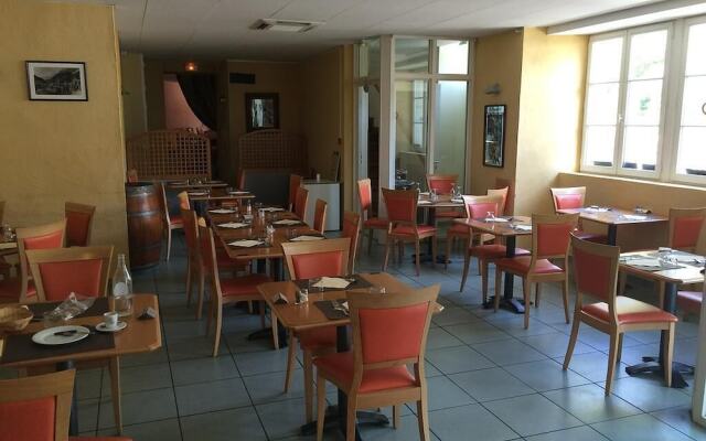 Hotel Bistro Les Pas Sages