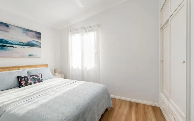 Golden Sands - Pet Friendly - 2 Mins Walk to Beach