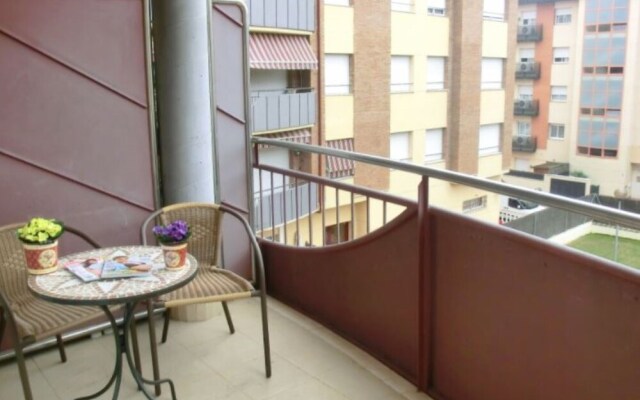 Apartment - 3 Bedrooms with Pool - 106587