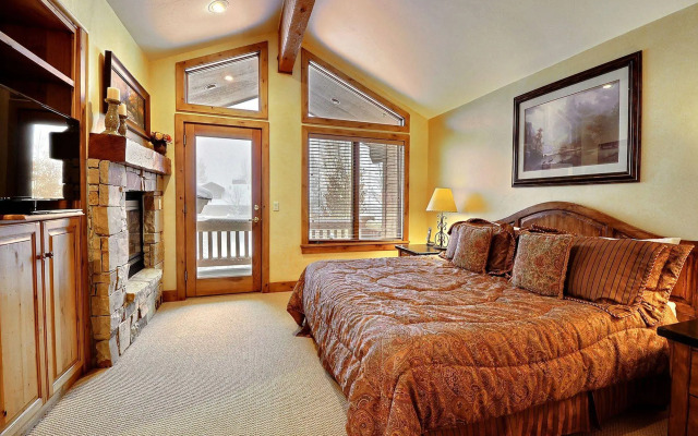 Abode at Arrowood