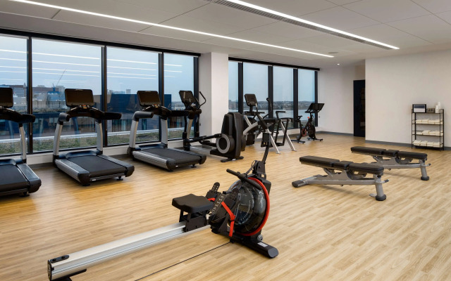 Hyatt Place Boston/Seaport District