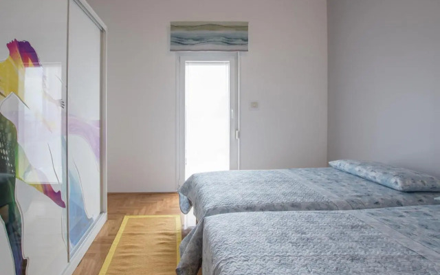 Bella Vista 2