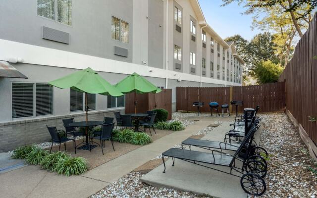 Holiday Inn Express Searcy