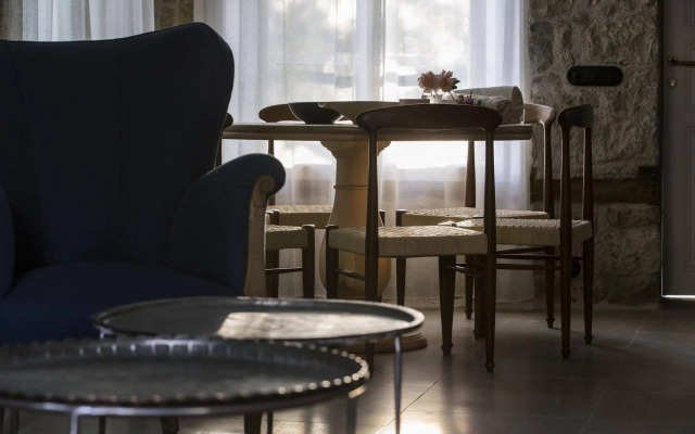 Ida Blue, Adatepe - Adults Only