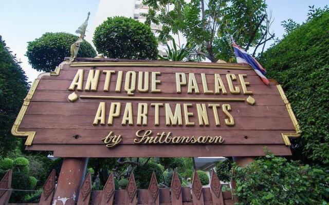 Antique Palace Apartment