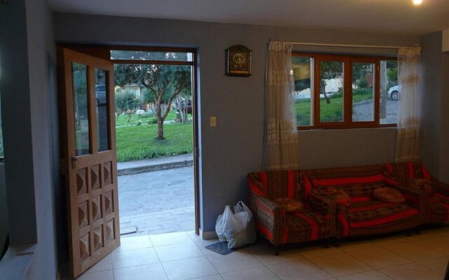 Alejandrina Backpackers Hostel