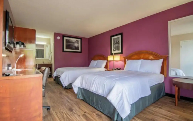 Reidsville Inn & Suites