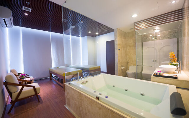 Grand Tourane Hotel
