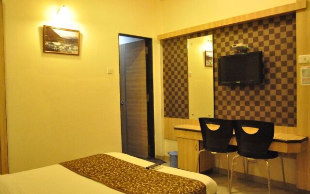 The Classic Rooms