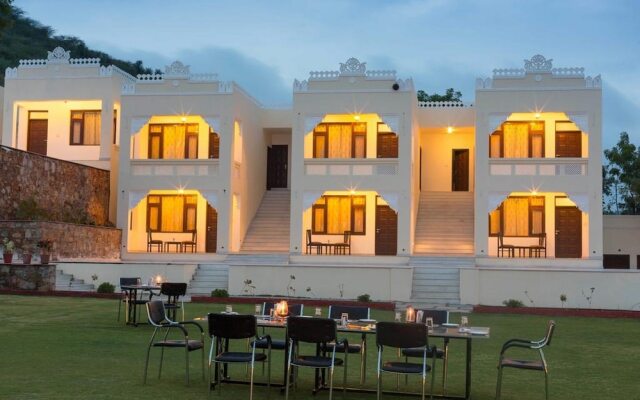 Hill Garden Retreat