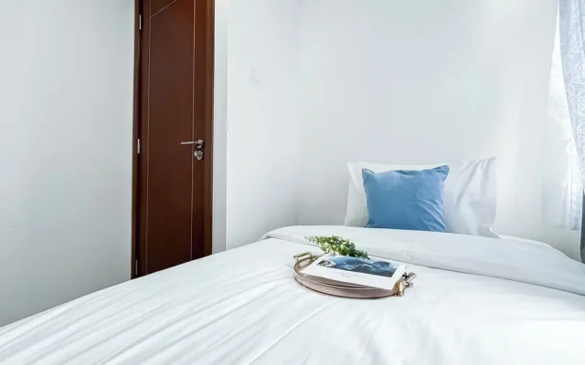 Homey 2BR Apartment with Space Room at Vittoria Residence