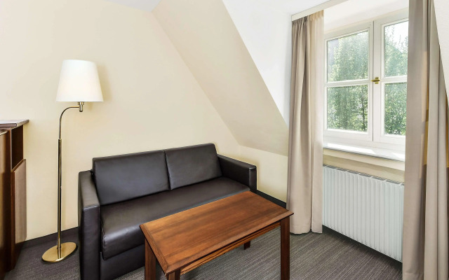 Nh Klösterle Nördlingen