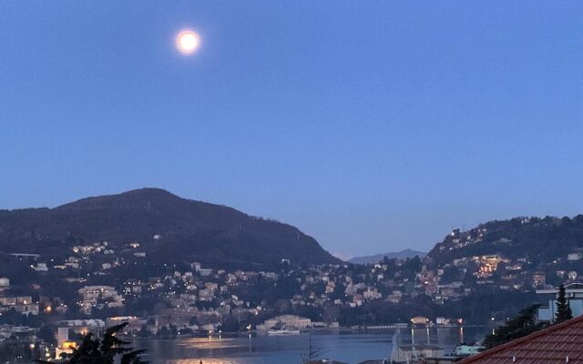 Como Luxury Lake View Spa