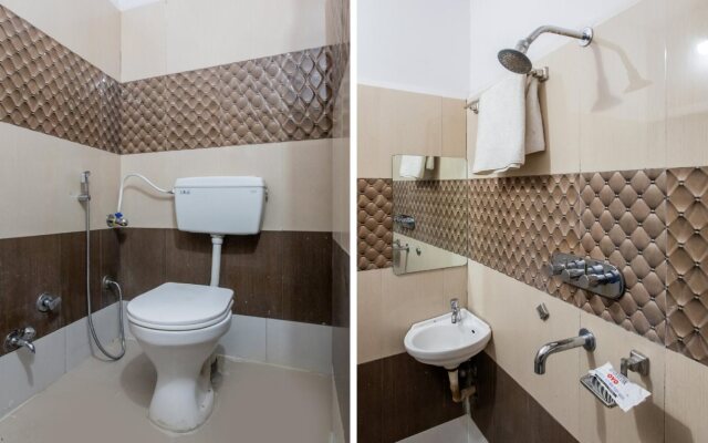 Oyo 24144 Tathastu Hotel