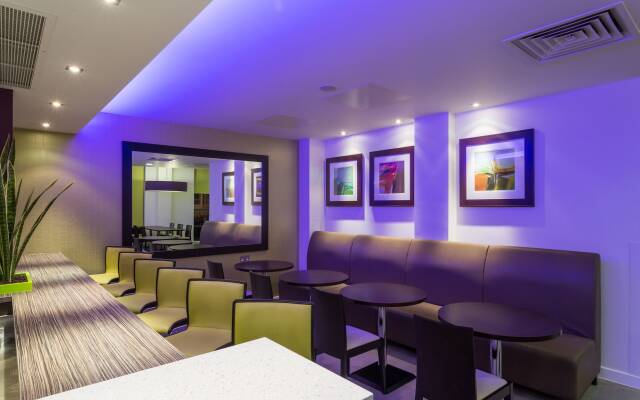Holiday Inn Express Harlow by IHG