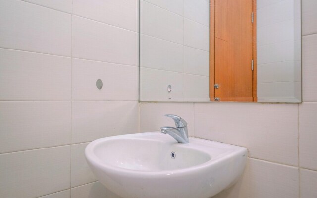 Elegant And Comfy 1Br Apartment At Woodland Park Residence