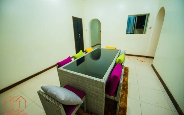 Ci'Sand Suites Hotel