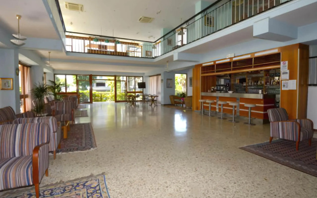 Hotel Diplomat Marine