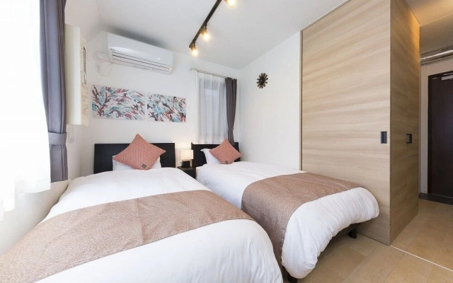 C5 Maison Philippe Shitaya 503