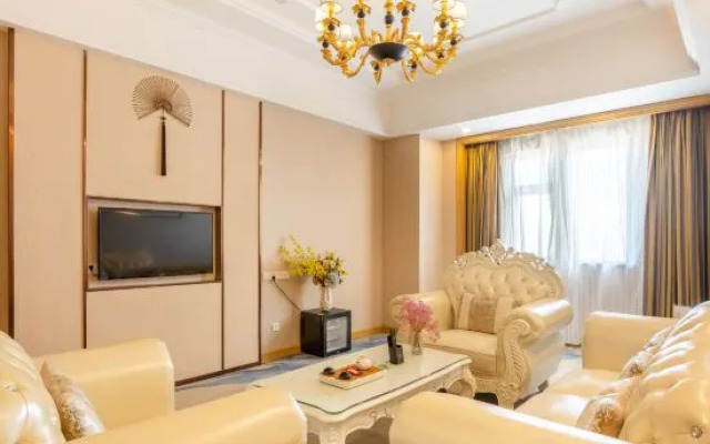 Vienna International Hotel (Zhongshan Old Town Huayi Plaza)