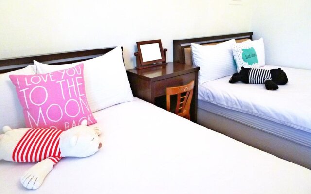 Amicasa Guesthouse