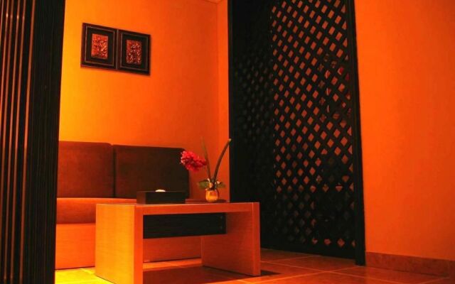 Yilai Hotel (Yantai Railway Station)