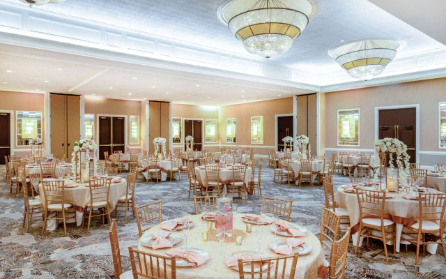 Wyndham Indianapolis Airport