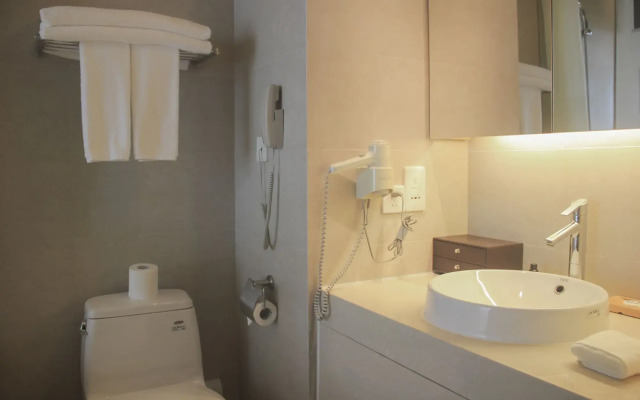 GreenPark Hotel Tianjin