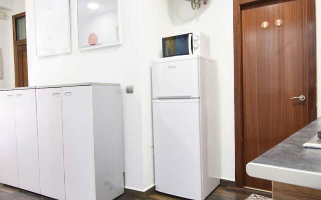 Letmalaga Cremades Center