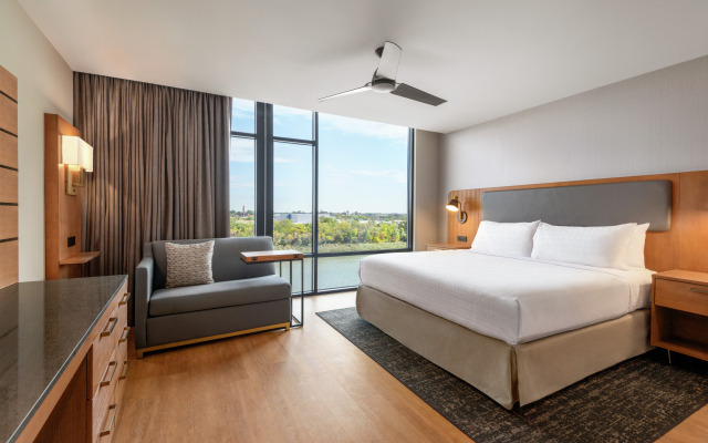 Home2 Suites by Hilton Houston IAH Airport Beltway 8
