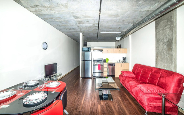 Hollywood Panorama Suites