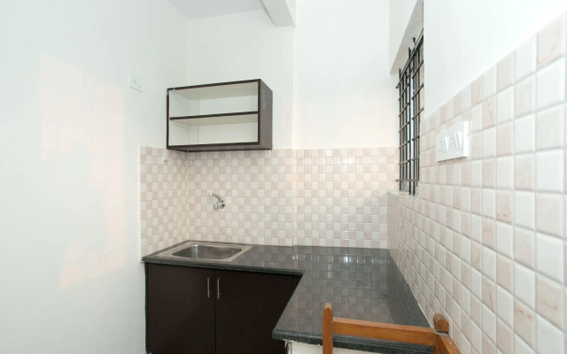 Airport AC Transit Stay By OYO Rooms