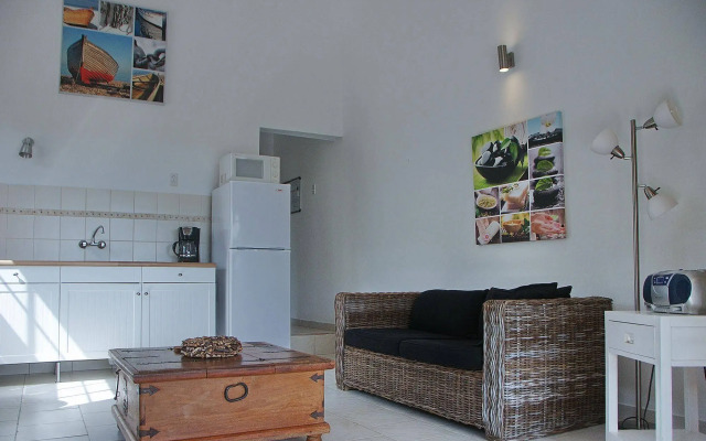 Bantopa Apartments and Villas