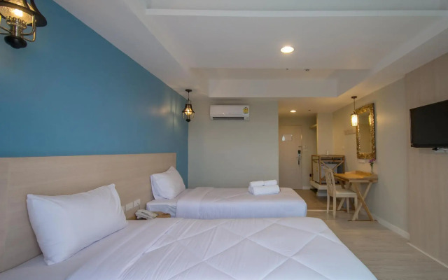 Prachuap Grand Hotel