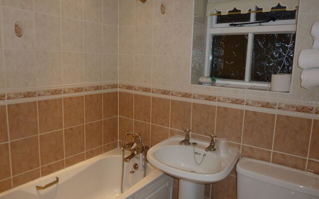 Blacksmiths Arms Inn