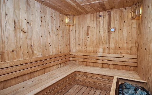 The Yen Residences Halong