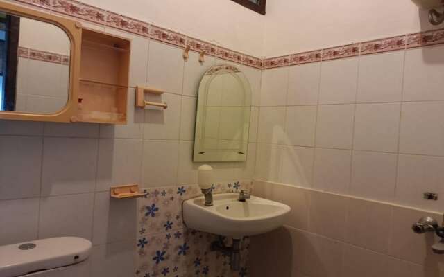 OYO 93706 Penginapan Syariah Hj. Kenan