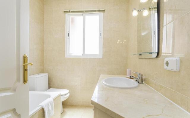 2308- 2bedrooms apt with stunning sea view-terrace